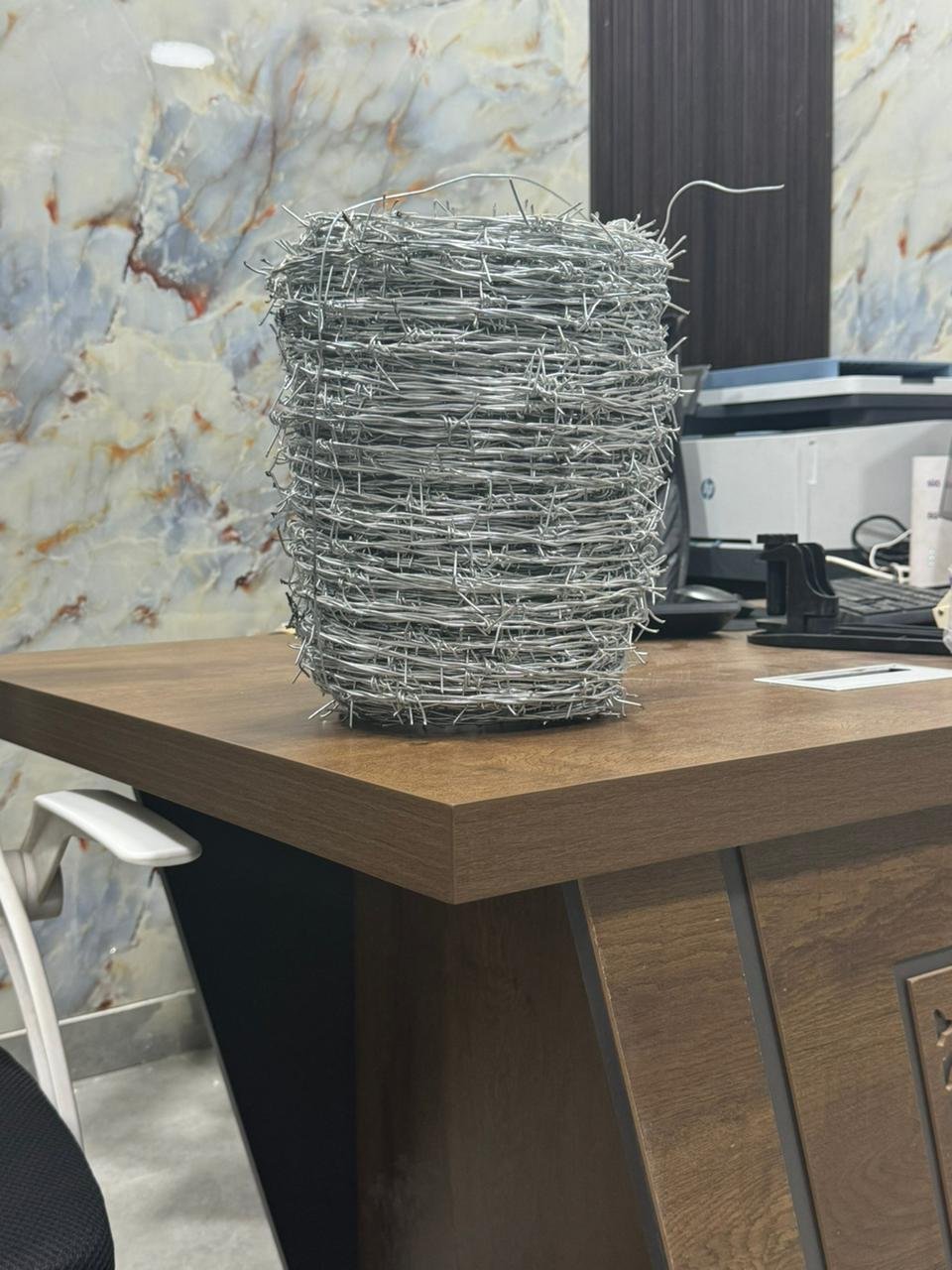 توريد سلك شائك للمشاريع الحكومية والخاصة | 0534669394